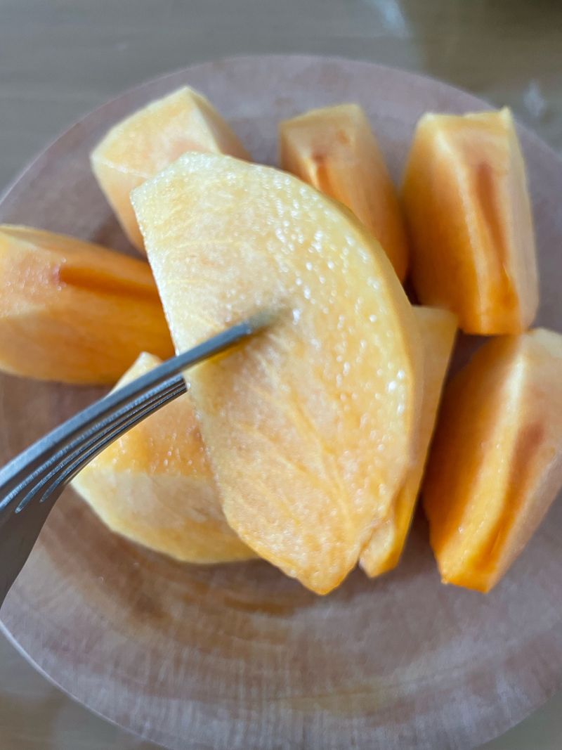 더달다농원님의 장터 판매 상품 [창원 부유단감 10kg M사이즈 무료배송] 첨부 사진