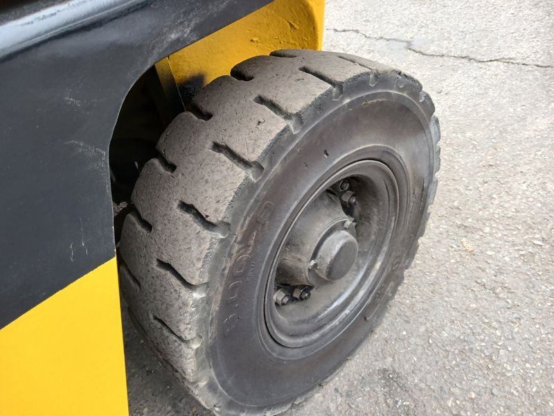 한효진님의 장터 판매 상품 [저렴한 중고지게차 두산 2.5톤 흰지드] 첨부 사진