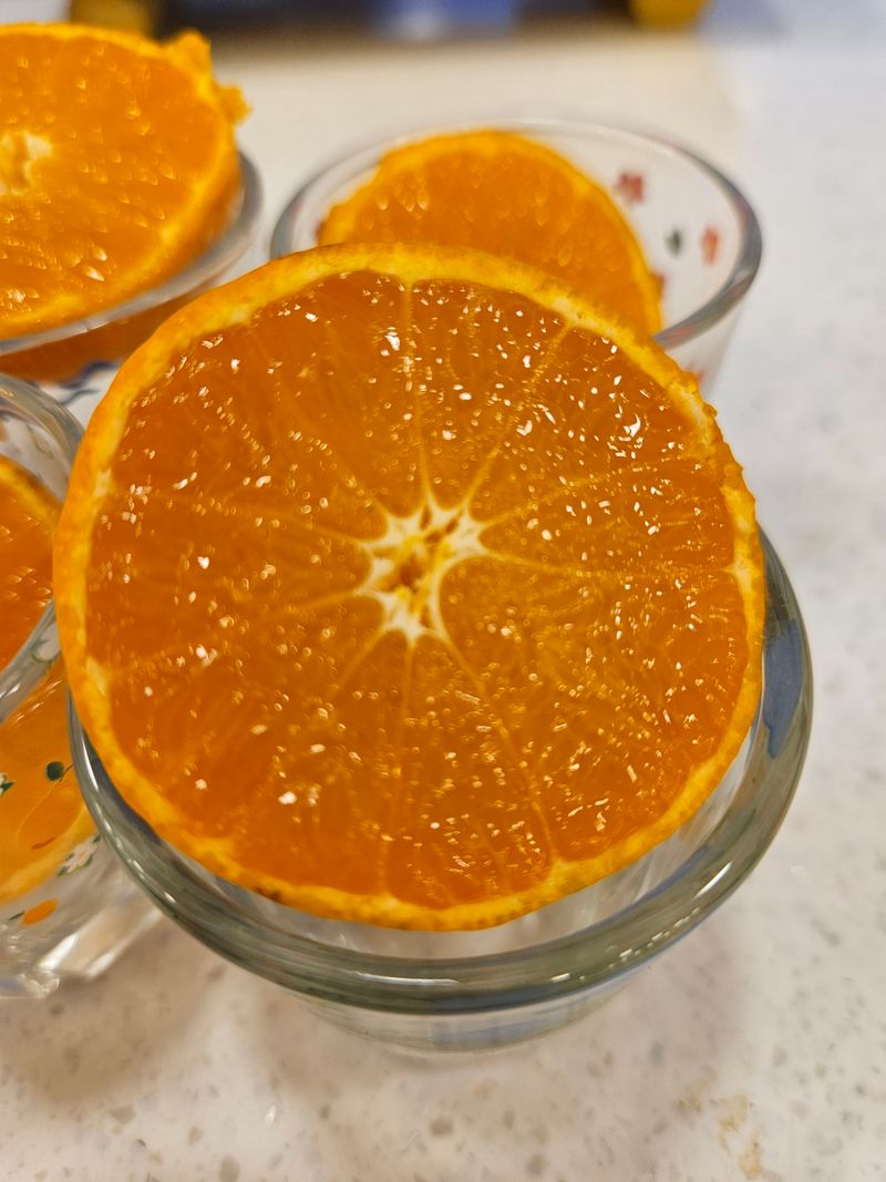 새달귤농장님의 장터 판매 상품 [ (할인.한정판매)상큼하고 달코롬 맛 2.5키로] 첨부 사진