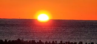 海山님의 2025년 새해 일출 보셨나요? · 참여글 작성글 사진