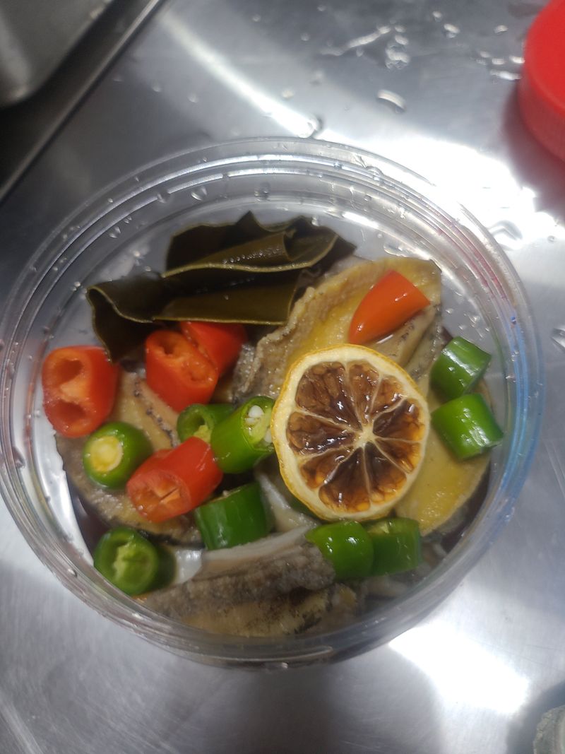 장터 상품 [완도산 전복장1kg(중 사이즈 8미, 소스 등)+ 전복내장죽(300g) 판매합니다.] 썸네일