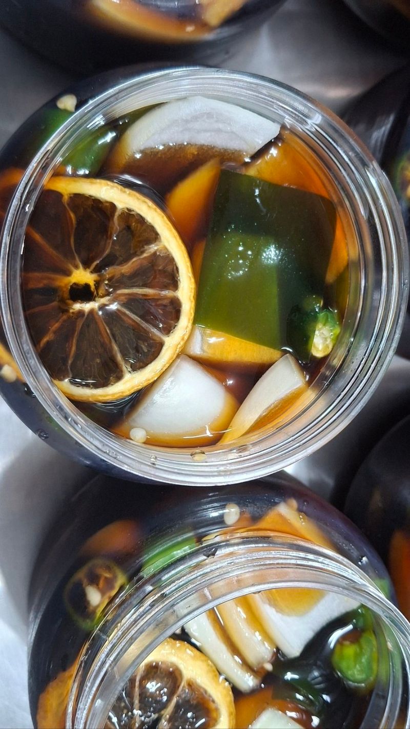 김진국님의 장터 판매 상품 [완도산 전복장1kg(중 사이즈 8미, 소스 등)+ 전복내장죽(300g) 판매합니다.] 첨부 사진