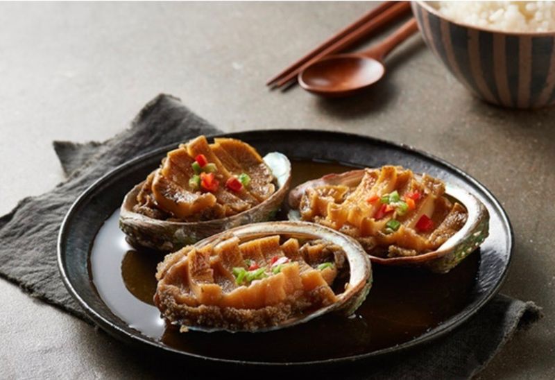 김진국님의 장터 판매 상품 [완도산 전복장1kg(중 사이즈 8미, 소스 등)+ 전복내장죽(300g) 판매합니다.] 첨부 사진