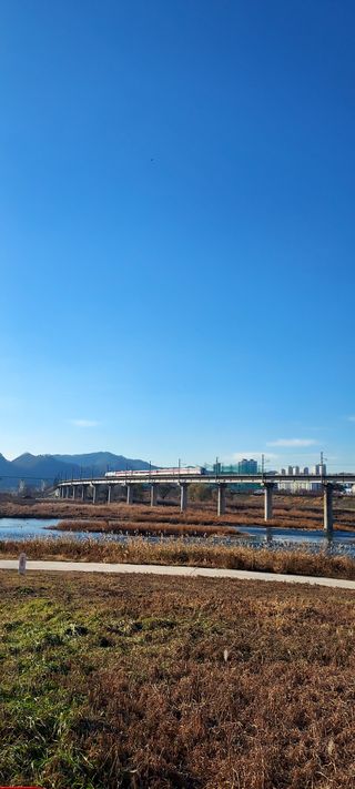 안재성님의 자유주제 · 사진전 작성글 사진