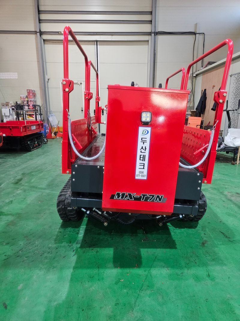 신지안님의 장터 판매 상품 [두산테크 고소작업차 판매합니다] 첨부 사진