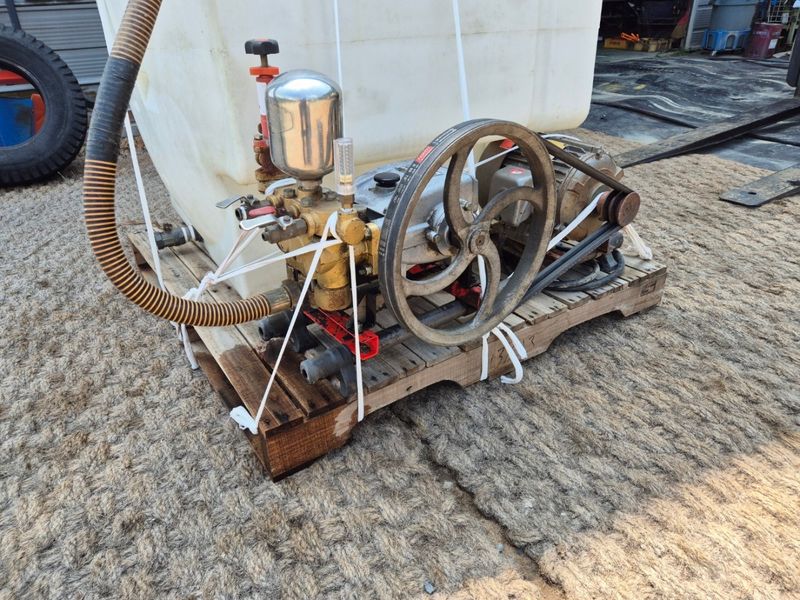 장터 상품 [모터분무기] 썸네일