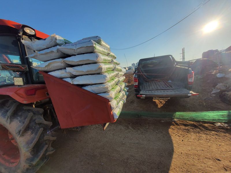감자27311님의 장터 판매 상품 [트랙터 뒤 바가지 운반] 첨부 사진