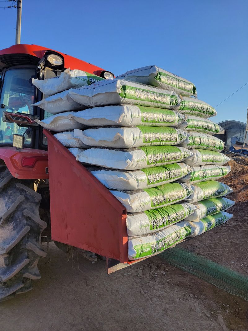 감자27311님의 장터 판매 상품 [트랙터 뒤 바가지 운반] 첨부 사진