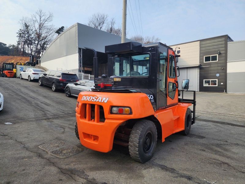 한효진님의 장터 판매 상품 [두산 5톤 자동발 캐빈 디젤 중고지게차 ] 첨부 사진