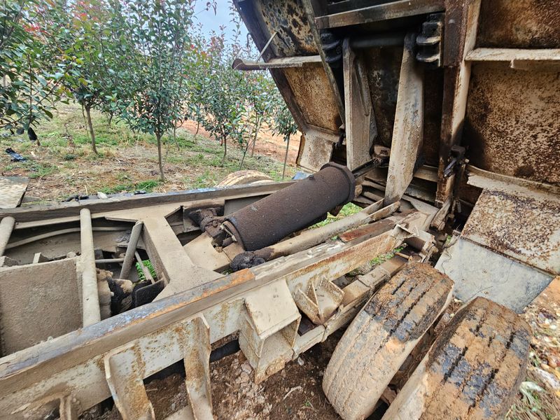 최도윤(중고농기계)님의 장터 판매 상품 [산판차량 (딸딸이)판매합니다  ] 첨부 사진
