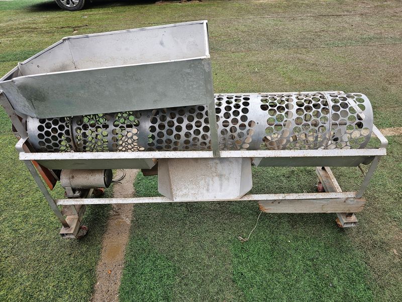 최도윤(중고농기계)님의 장터 판매 상품 [사과대추,알밤 선별기 판매합니다.] 첨부 사진