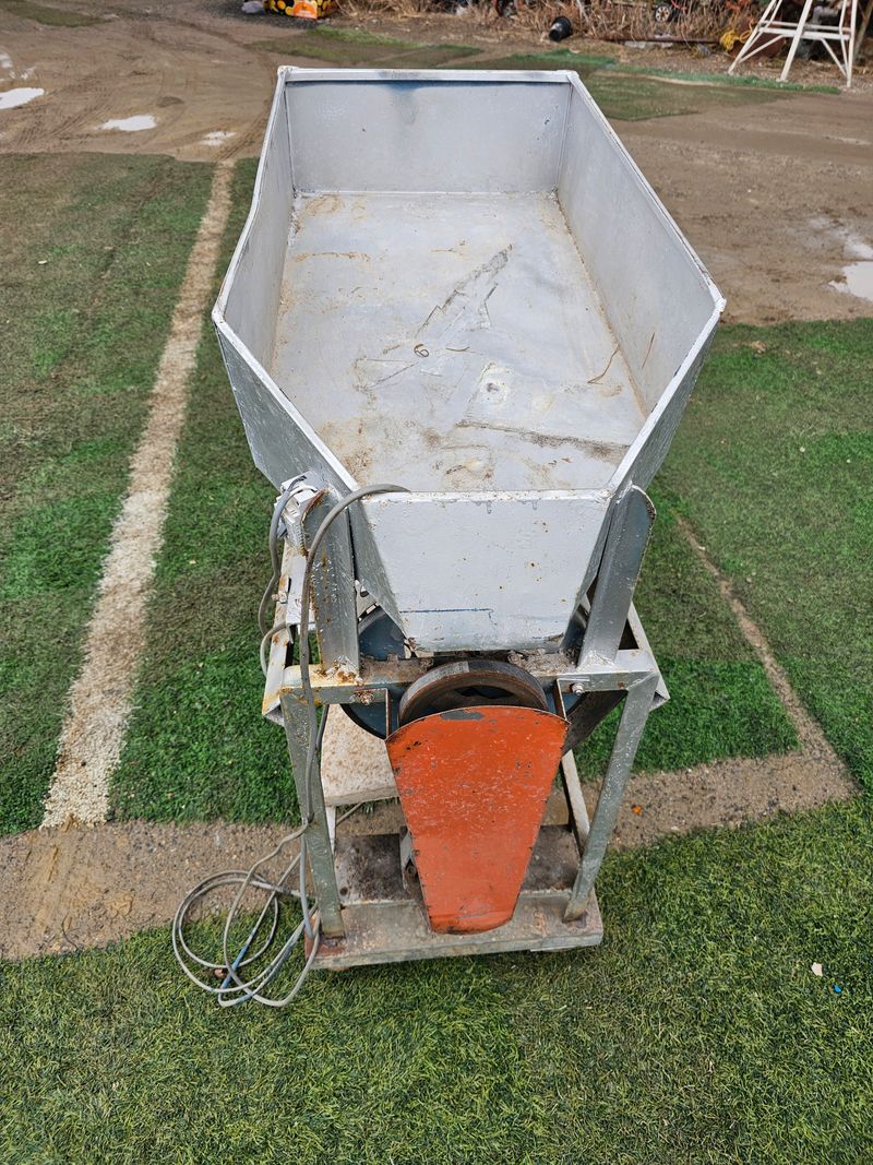 최도윤(중고농기계)님의 장터 판매 상품 [사과대추,알밤 선별기 판매합니다.] 첨부 사진