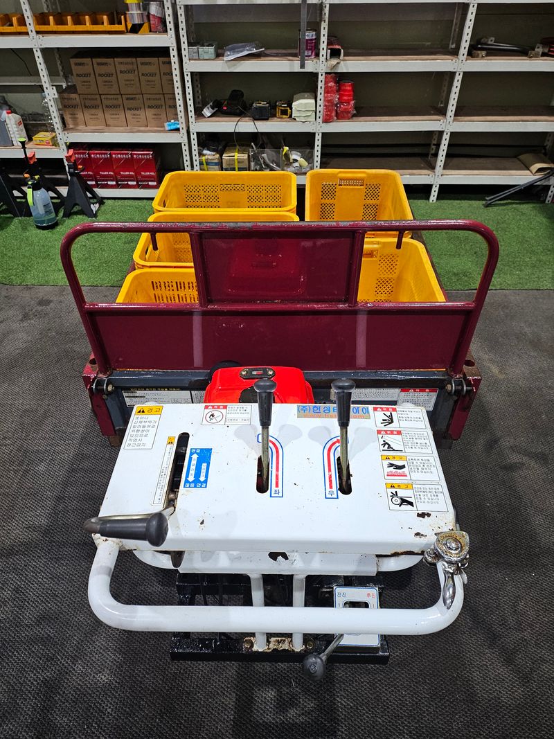 박현수님의 장터 판매 상품 [한성티앤아이 농업용운반차 판매합니다 ] 첨부 사진