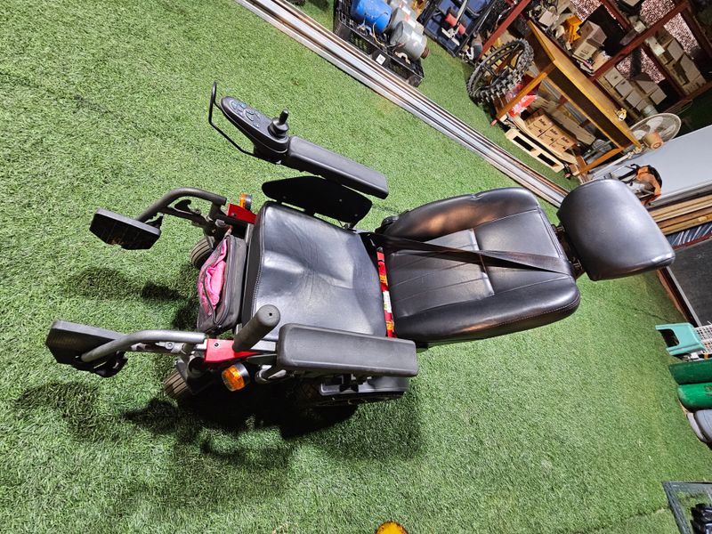 최도윤(중고농기계)님의 장터 판매 상품 [나래 전동 휠체어 판매합니다.] 첨부 사진