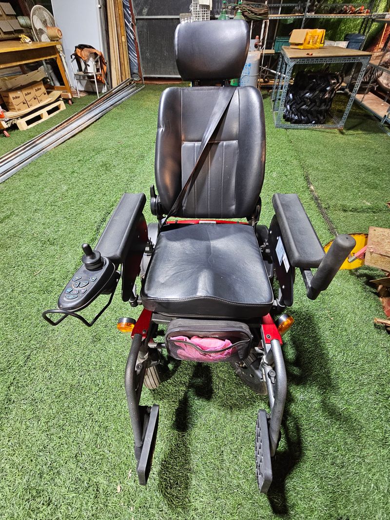 최도윤(중고농기계)님의 장터 판매 상품 [나래 전동 휠체어 판매합니다.] 첨부 사진