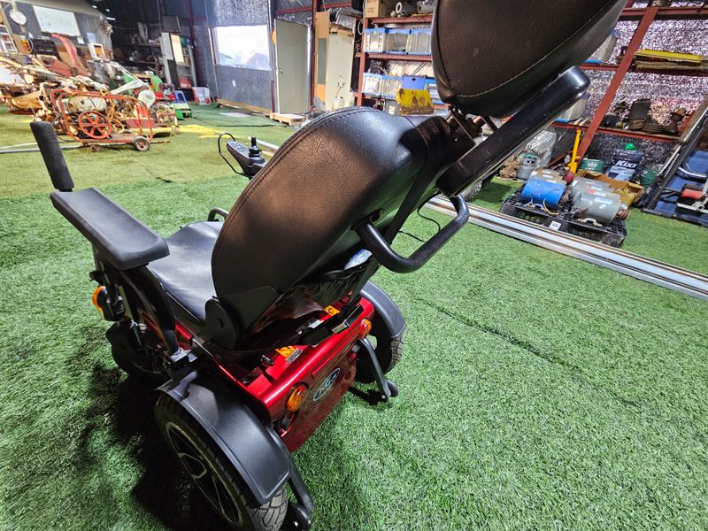 최도윤(중고농기계)님의 장터 판매 상품 [나래 전동 휠체어 판매합니다.] 첨부 사진