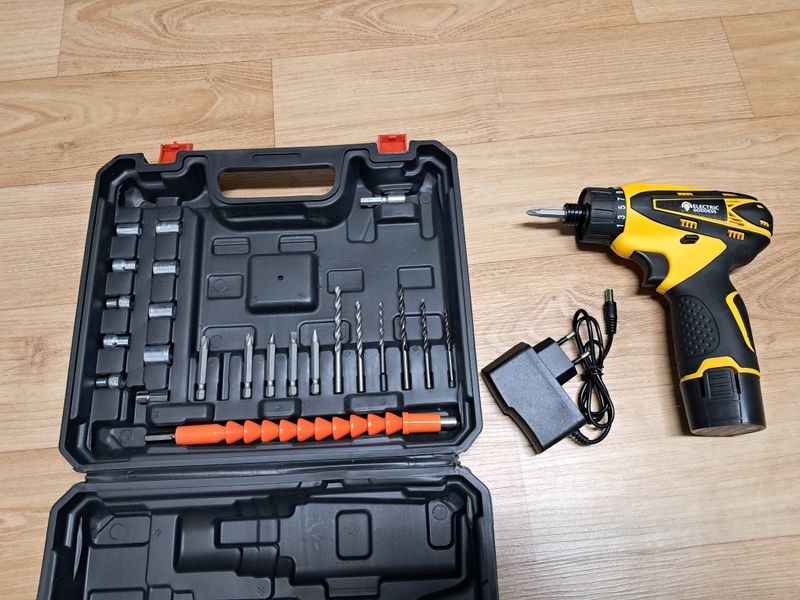 임재혁 님의 장터 판매 상품 [무선 충전드릴 세트,전동드릴] 첨부 사진