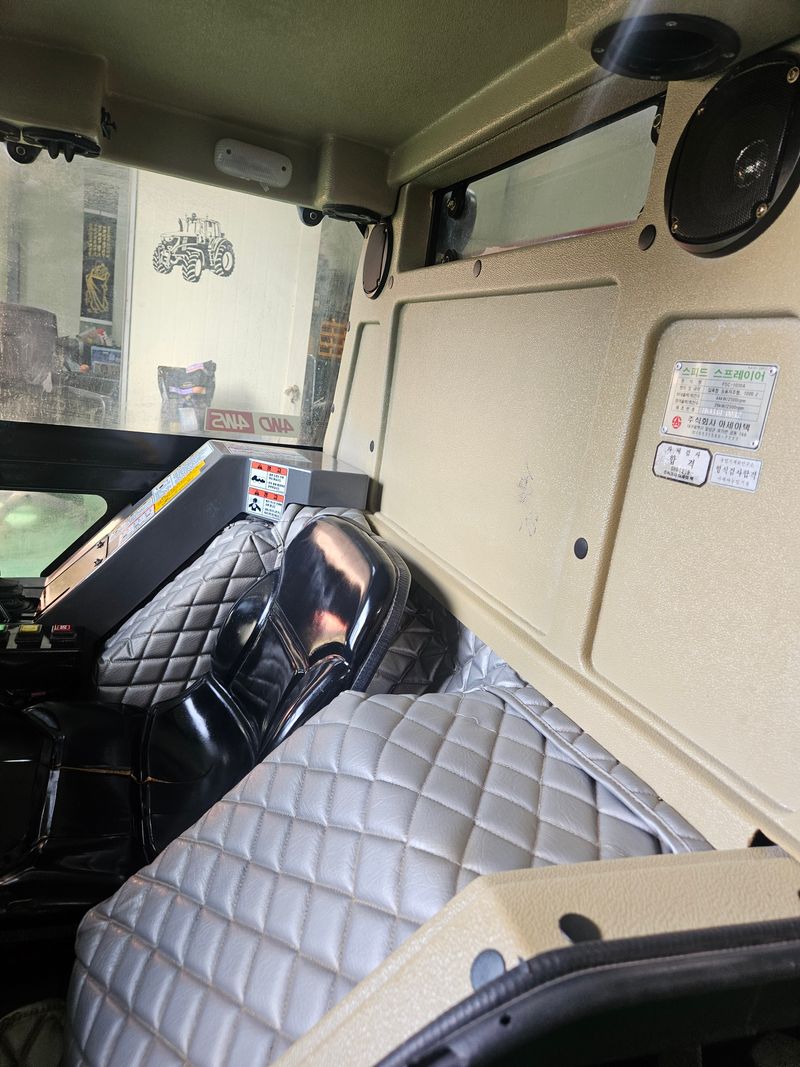 신지안님의 장터 판매 상품 [아세아1000리터 캐빈형ss기 판매합니다] 첨부 사진