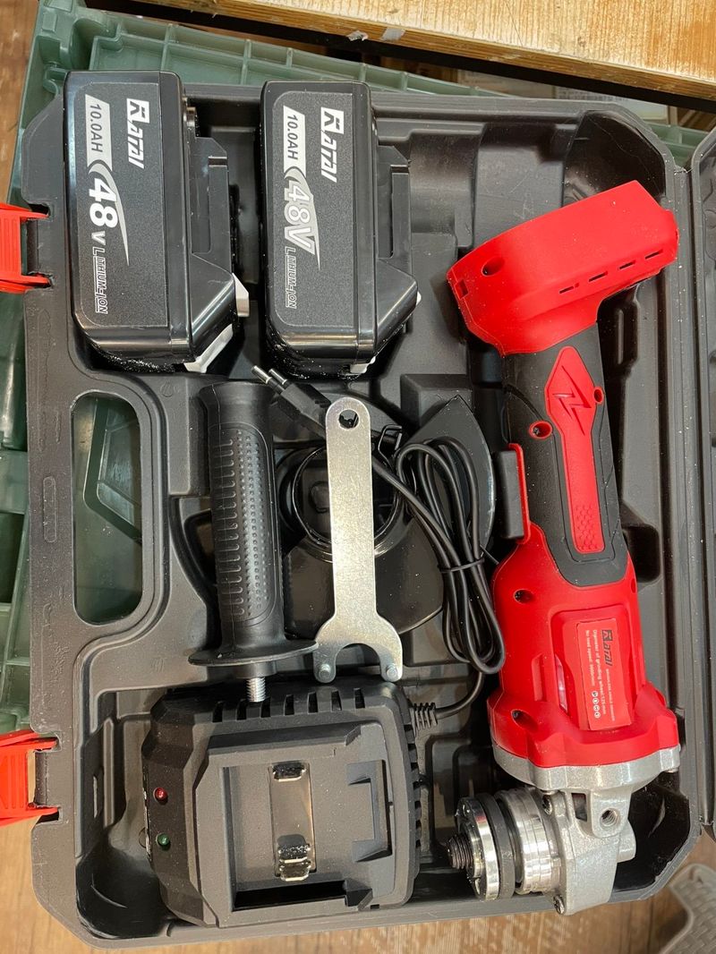 전순덕.동신유통님의 장터 판매 상품 [48V 앵글 그라인더] 첨부 사진