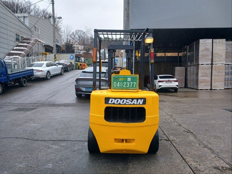 한효진님의 장터 판매 상품 [두산 노랭이 3톤 디젤 중고지게차 순정엔진] 첨부 사진