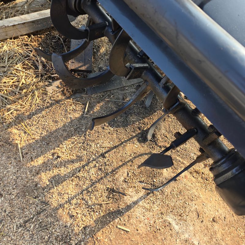 김문규님의 장터 판매 상품 [대동경운기용  10 마력 로타리 쌍채인] 첨부 사진