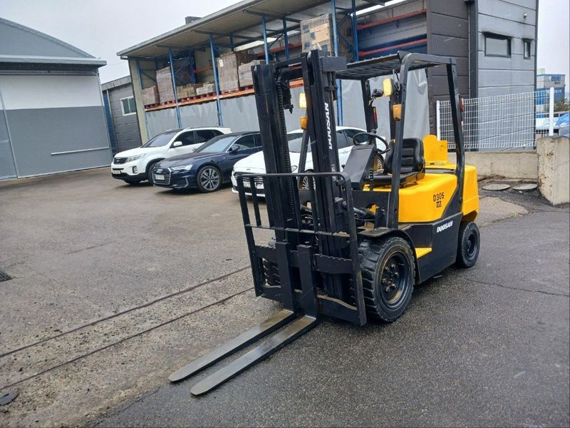 한효진님의 장터 판매 상품 [두산 노랭이 3톤 디젤 중고지게차 순정엔진] 첨부 사진