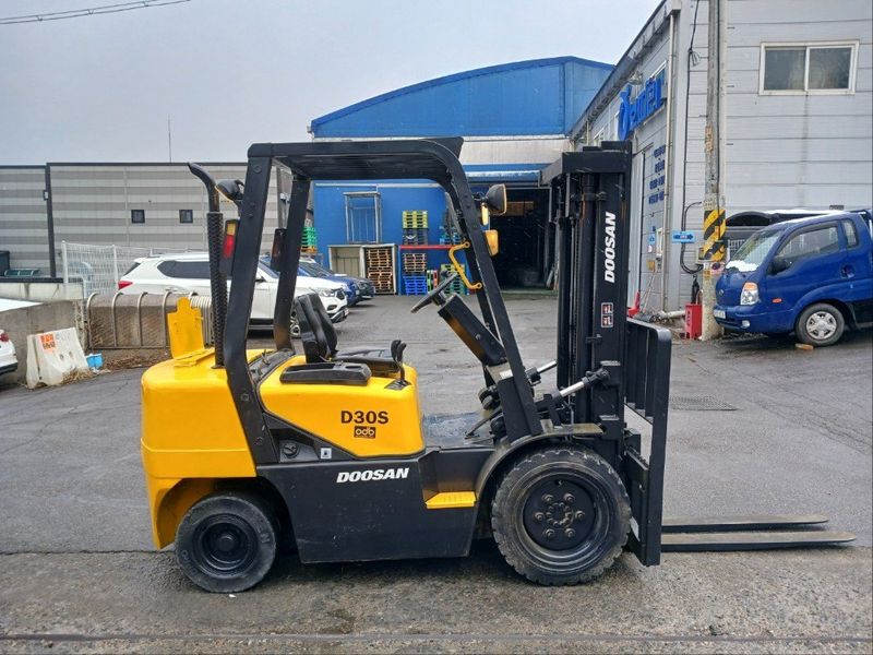 한효진님의 장터 판매 상품 [두산 노랭이 3톤 디젤 중고지게차 순정엔진] 첨부 사진