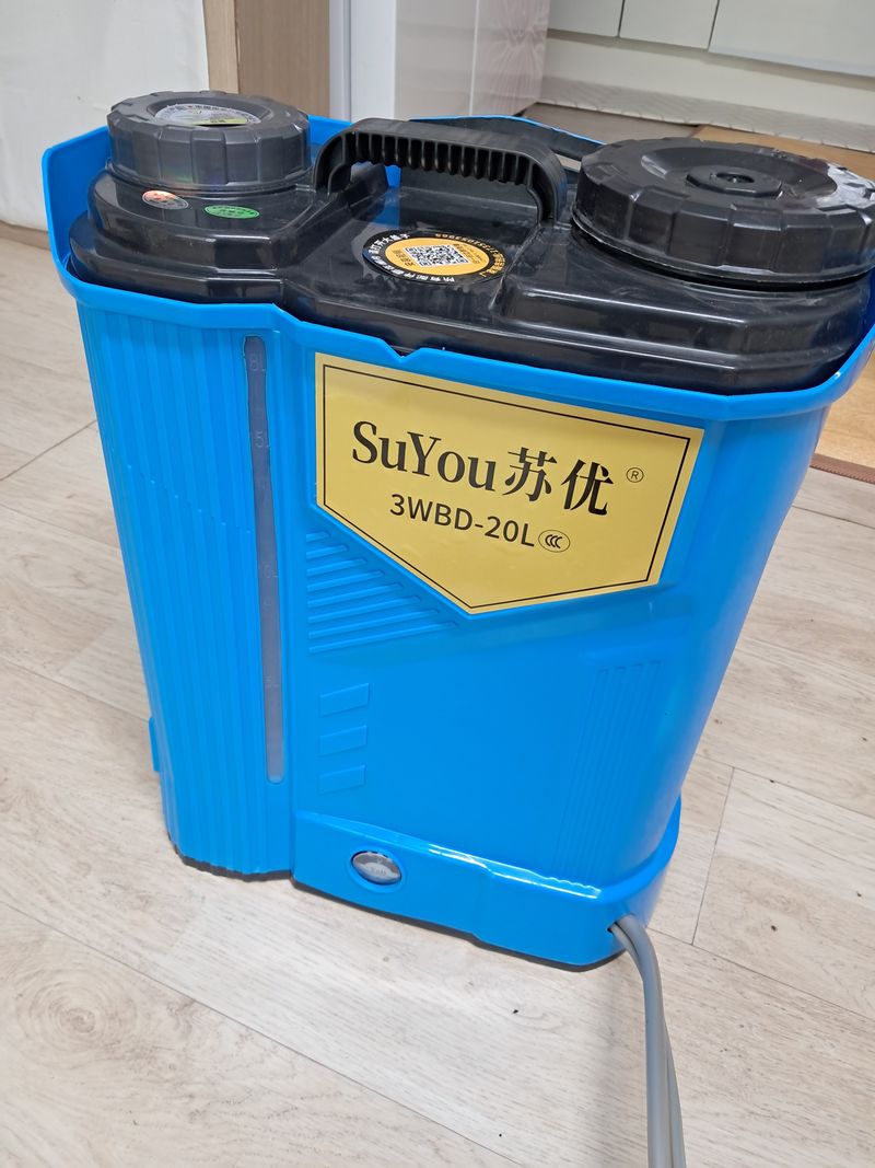 장터 상품 [믹서(교반)기능 충전분무기,농약분무기, 전동분무기-20리터] 썸네일