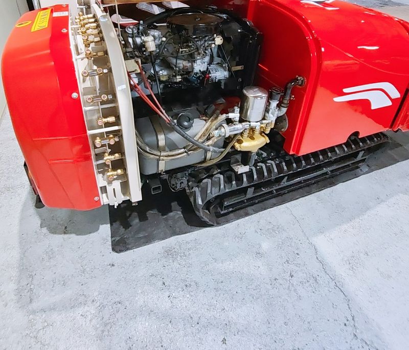 최성훈 님의 장터 판매 상품 [아세아 500리터 궤도형 ss기 약차및 운반차겸용 팝니다 ] 첨부 사진