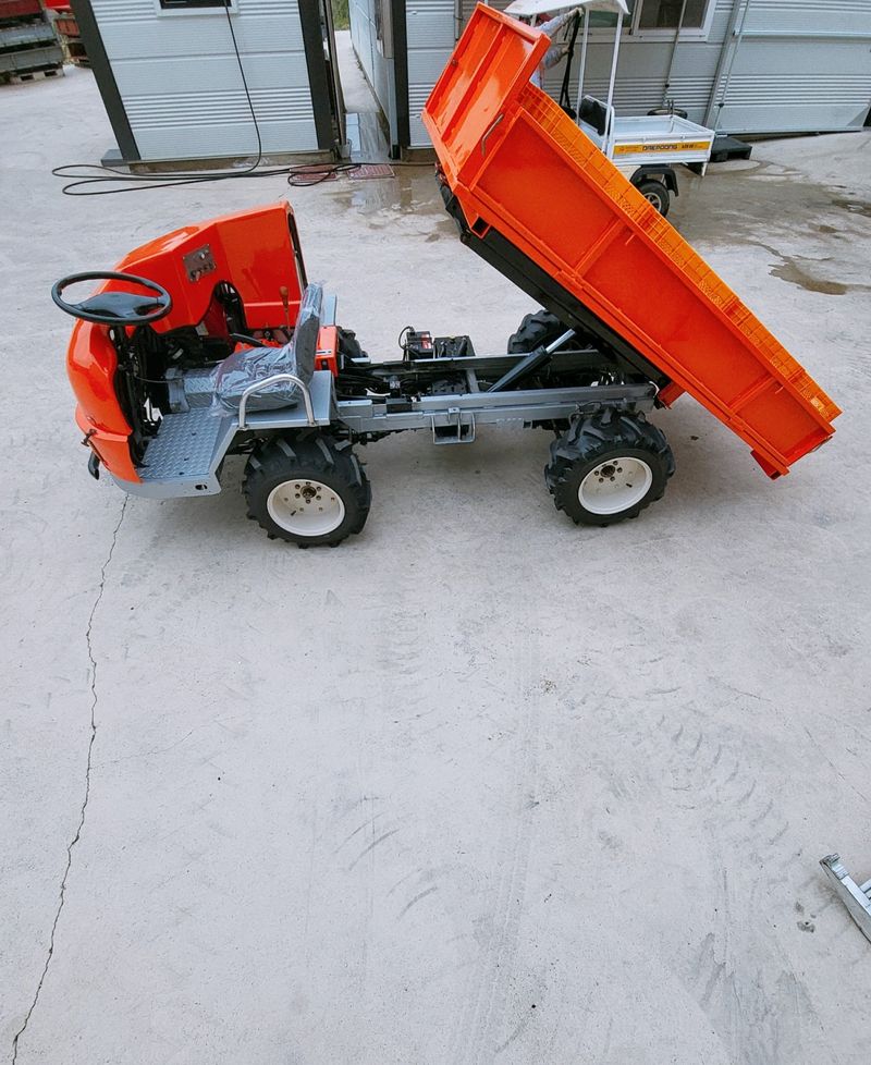 최성훈 님의 장터 판매 상품 [ss기 운반차팝니다 ] 첨부 사진