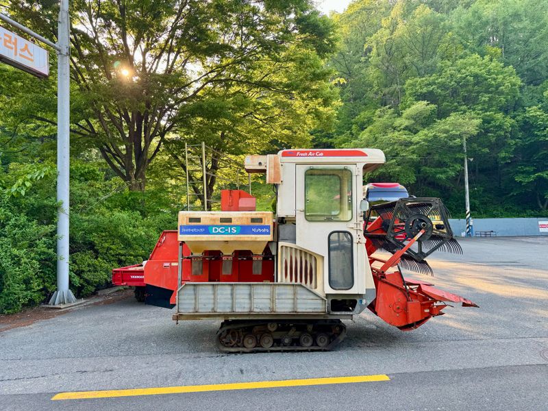 범서님의 장터 판매 상품 [범용콤바인 콩콤바인 구보다] 첨부 사진