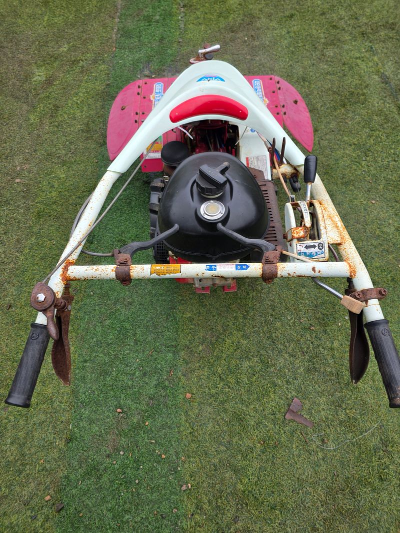 최도윤(중고농기계)님의 장터 판매 상품 [아세아관리기 880판매합니다] 첨부 사진