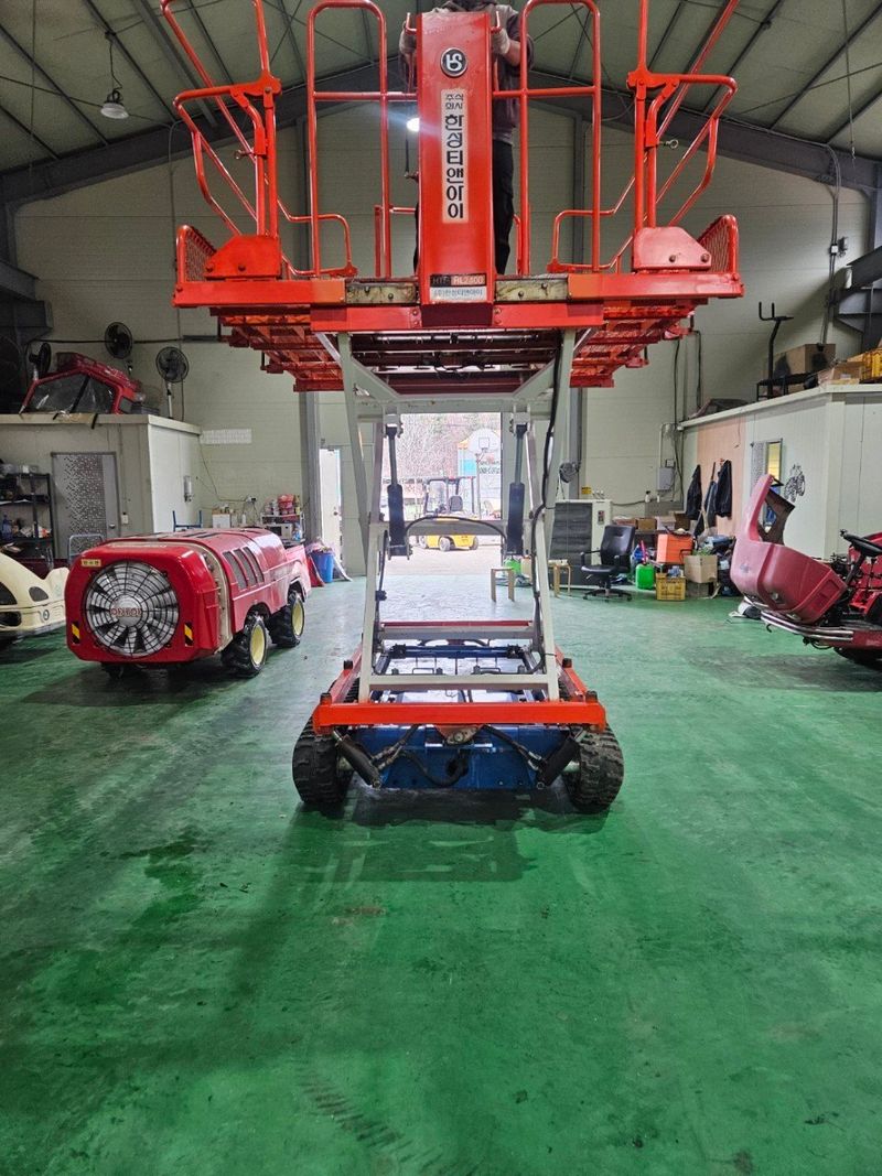 신지안님의 장터 판매 상품 [한성고소작업차 판매합니다] 첨부 사진