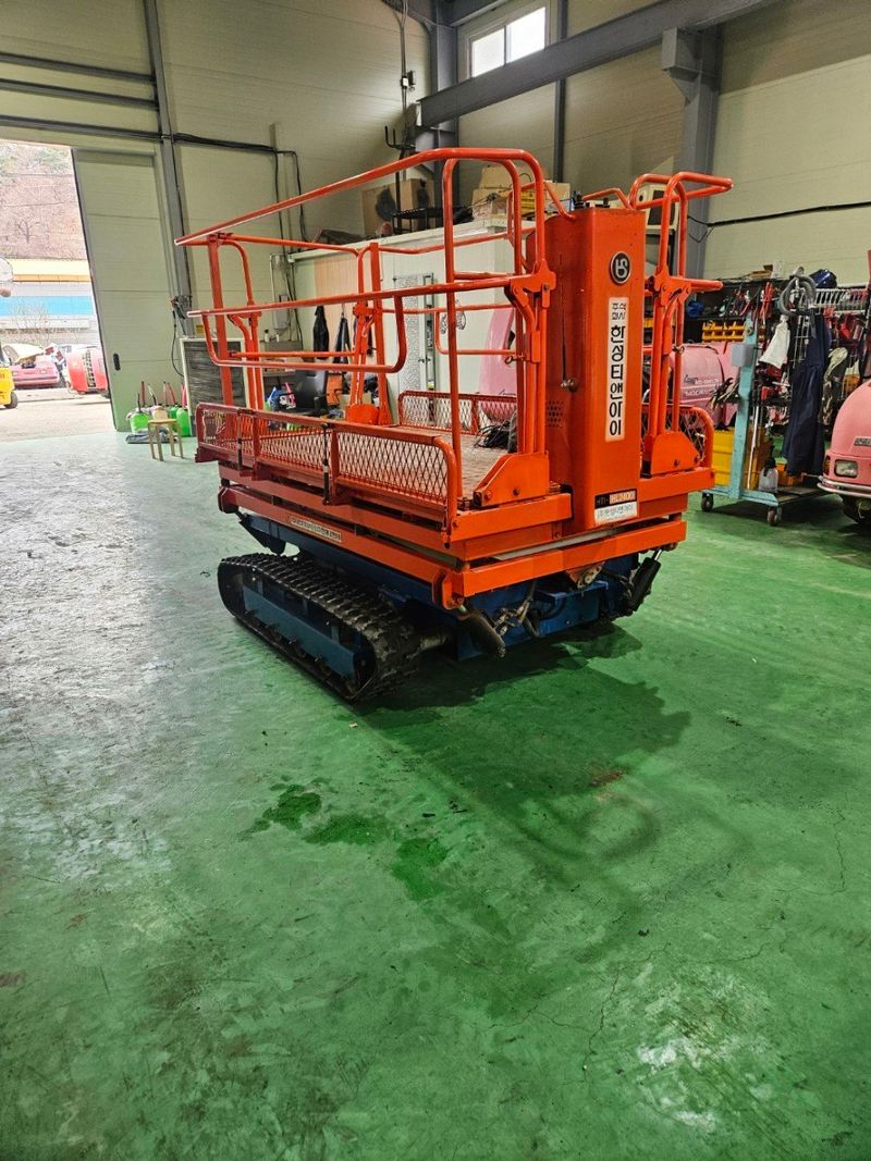 신지안님의 장터 판매 상품 [한성고소작업차 판매합니다] 첨부 사진