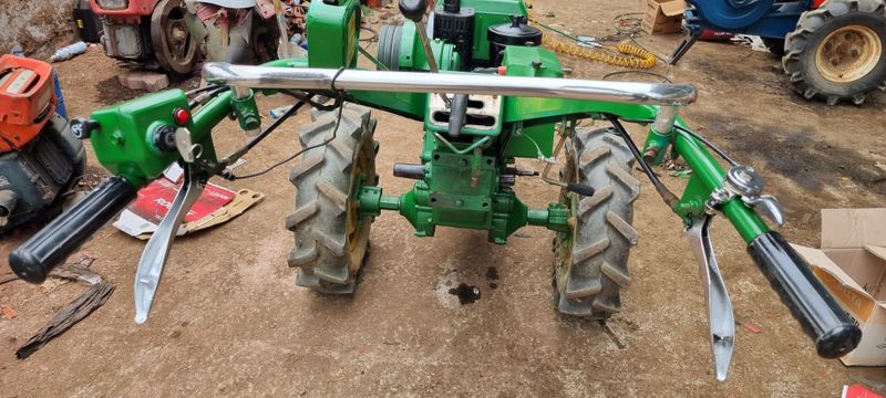 백기운(소릿꾼)님의 장터 판매 상품 [경운기] 첨부 사진