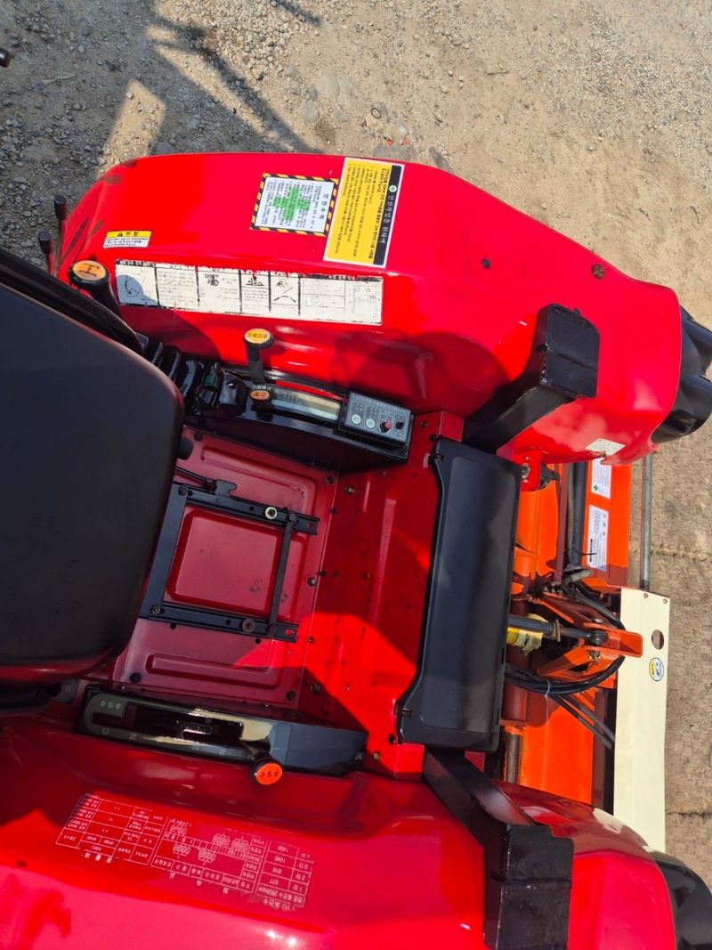 일개미(4454)님의 장터 판매 상품 [TYM-NF455S트랙터] 첨부 사진