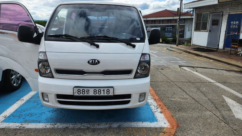 살구나무님의 장터 판매 상품 [봉고3 킹캡 초장축 15년식.오토.무사고.] 첨부 사진