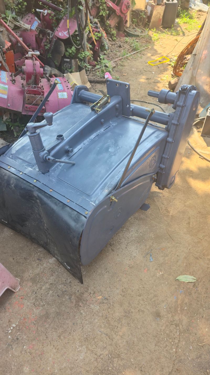 김문규님의 장터 판매 상품 [대동경운기용 8마력로타리] 첨부 사진