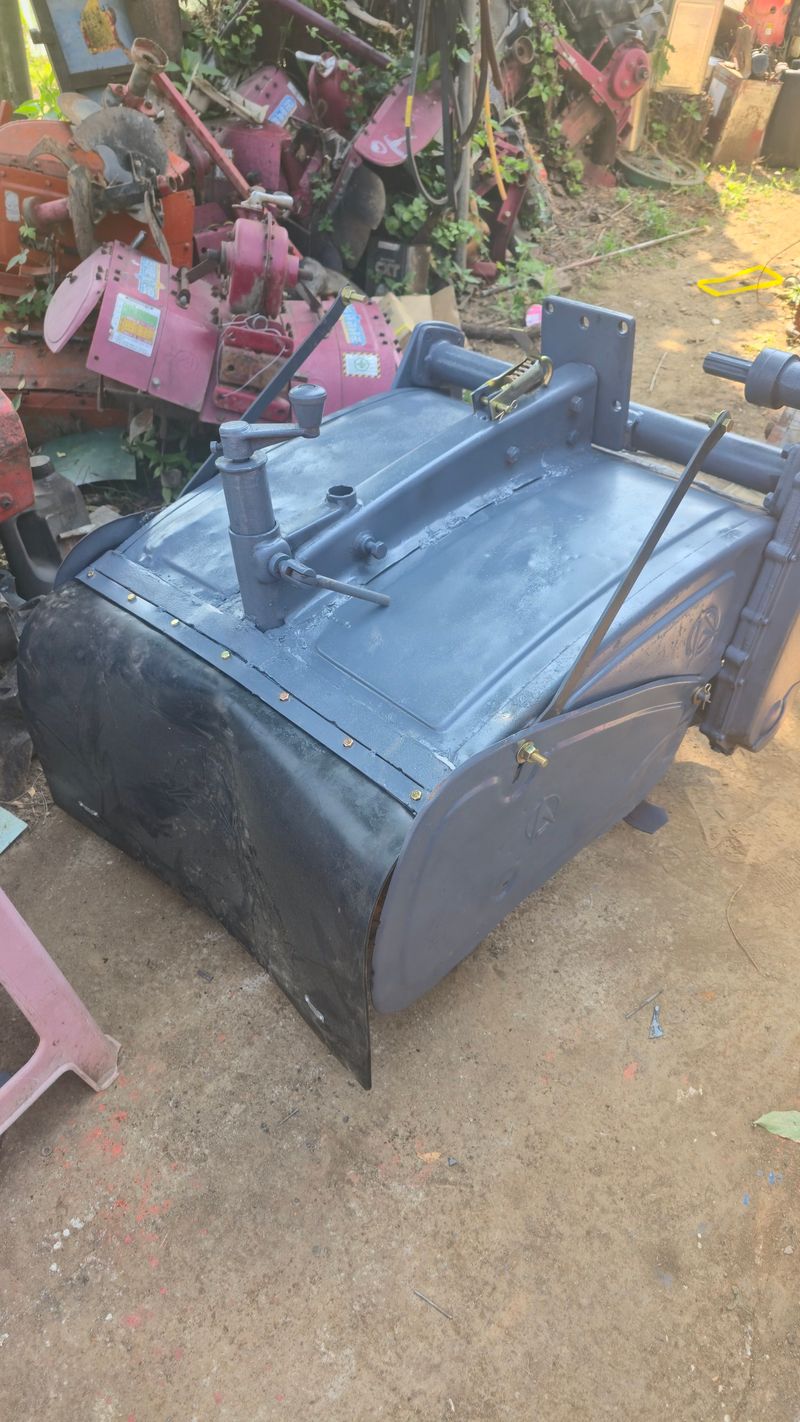 김문규님의 장터 판매 상품 [대동경운기용 8마력로타리] 첨부 사진