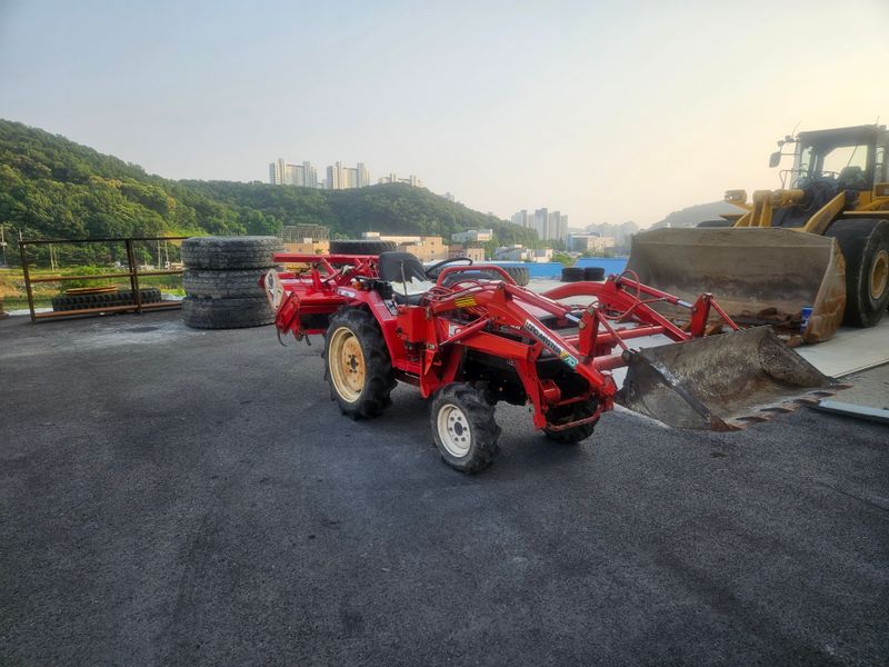 김환성님의 장터 판매 상품 [로더장착 소형미니트렉터 얀마 F175(17마력)] 첨부 사진