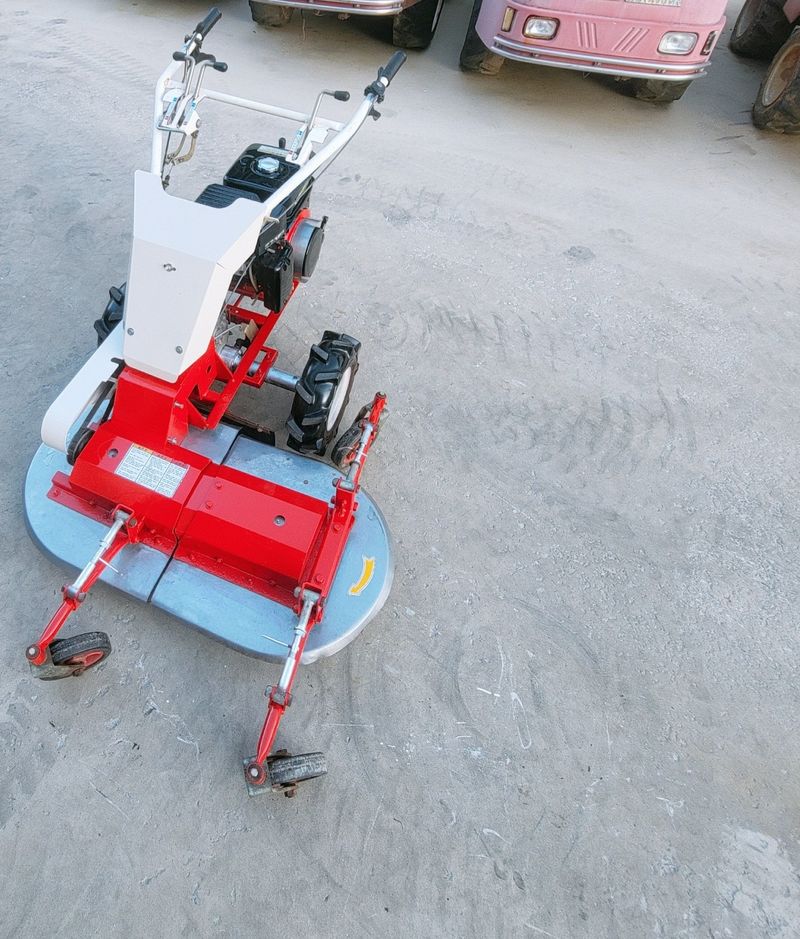 최성훈 님의 장터 판매 상품 [청송농기 CH-100B 보행 동력 제초기 팝니다 ] 첨부 사진