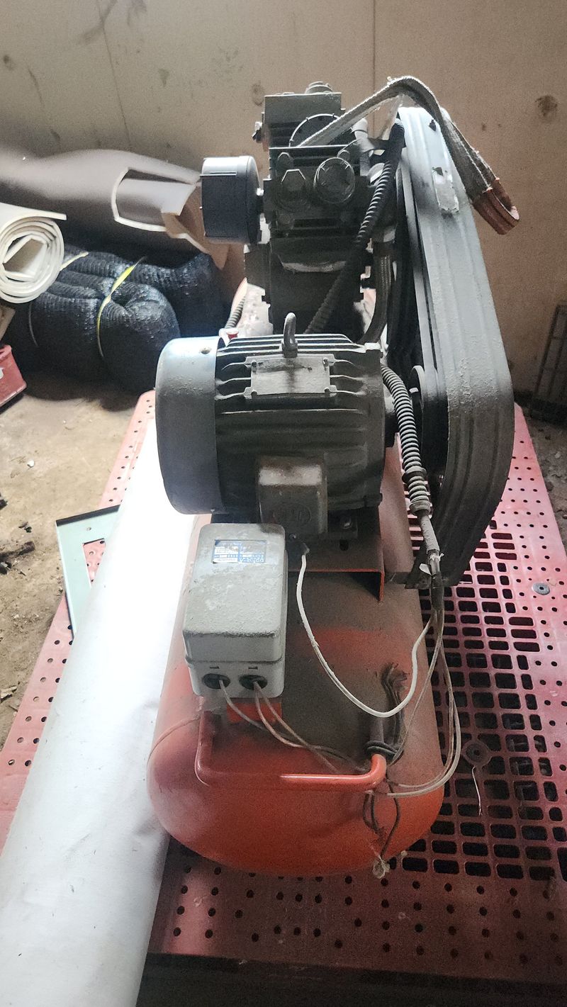 장터 상품 [한일  콤푸레샤] 썸네일