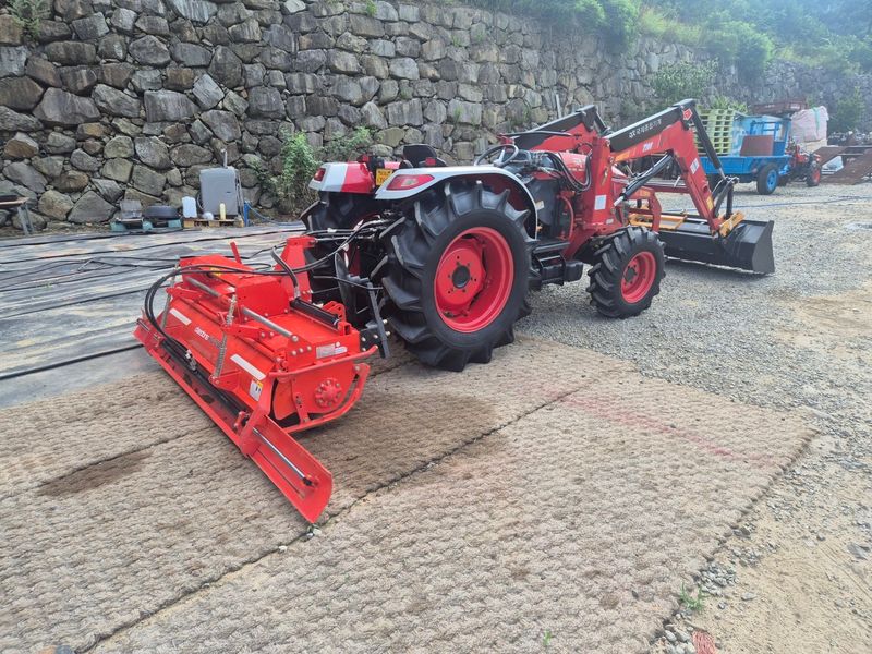 일개미(4454)님의 장터 판매 상품 [TYM-AF580트랙터] 첨부 사진