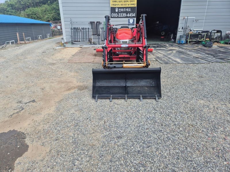 장터 상품 [TYM-AF580트랙터] 썸네일