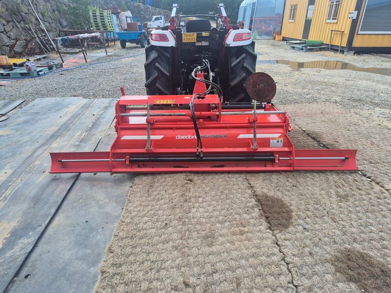 일개미(4454)님의 장터 판매 상품 [TYM-AF580트랙터] 첨부 사진