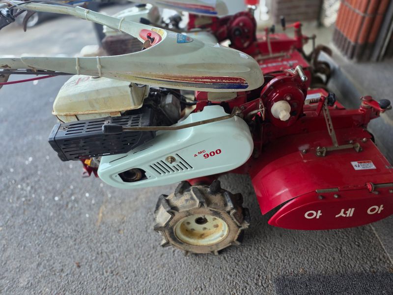 최도윤(중고농기계)님의 장터 판매 상품 [아세아관리기 900 키시동 판매합니다 .] 첨부 사진