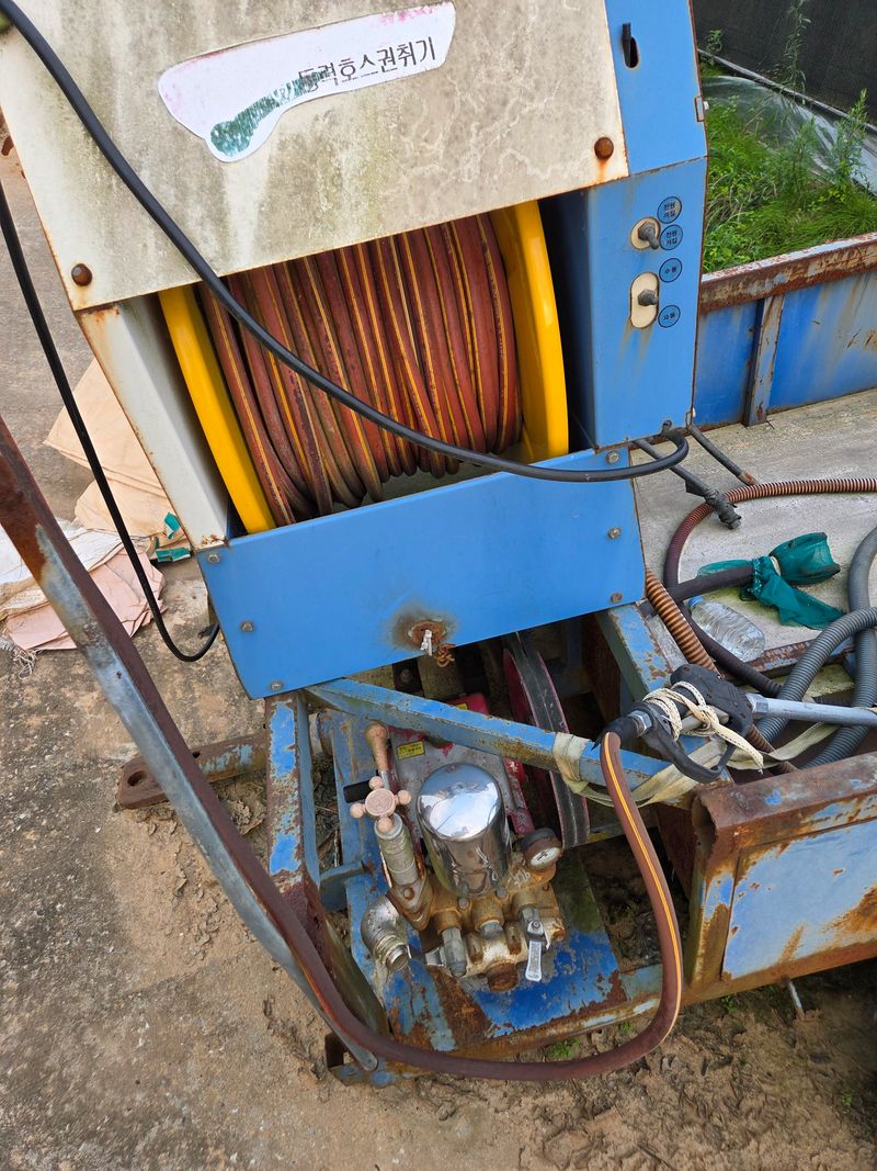 남궁욱님의 장터 판매 상품 [트레일러 전동농약기] 첨부 사진