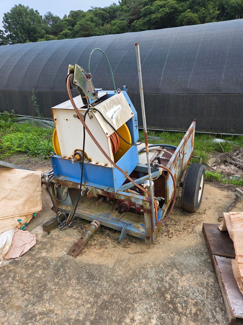 장터 상품 [트레일러 전동농약기] 썸네일