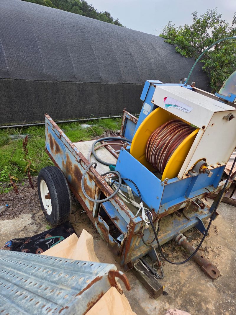남궁욱님의 장터 판매 상품 [트레일러 전동농약기] 첨부 사진