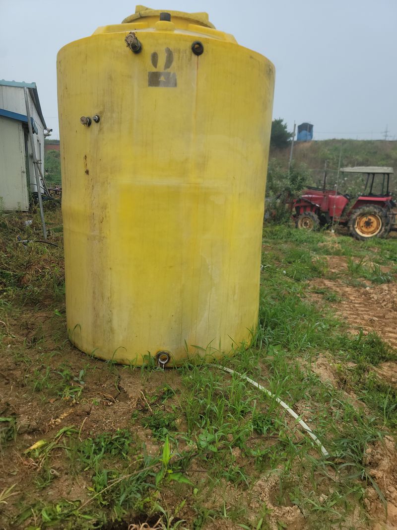 황금알대박농원!님의 장터 판매 상품 [물통  3,4톤 1톤 ] 첨부 사진